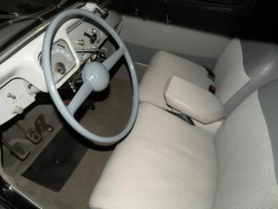 Vehicle Image 7 - 1953 Citroen 11B Traction Avant