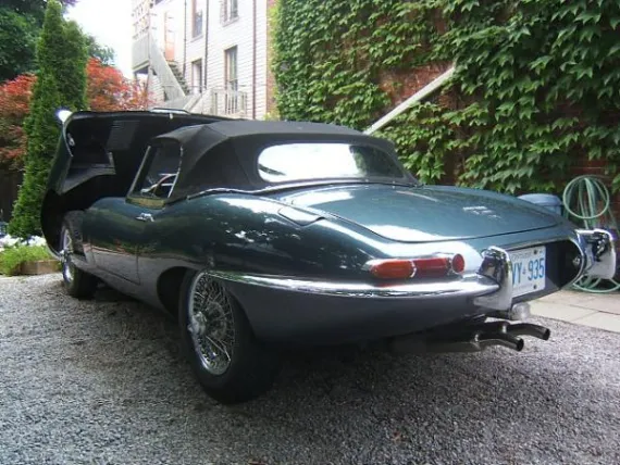 Vehicle Image 62 - 1962 Jaguar XKE Roadster Flat Floor