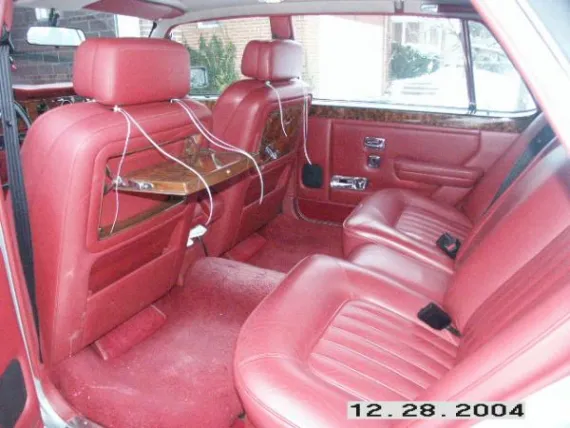 Vehicle Image 4 - 1988 Rolls Royce Silver Spur