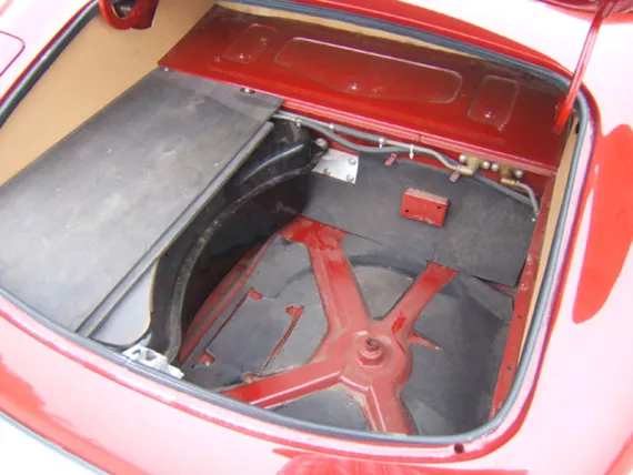 Vehicle Image 2 - 1974 Jaguar E Type Roadster Series III