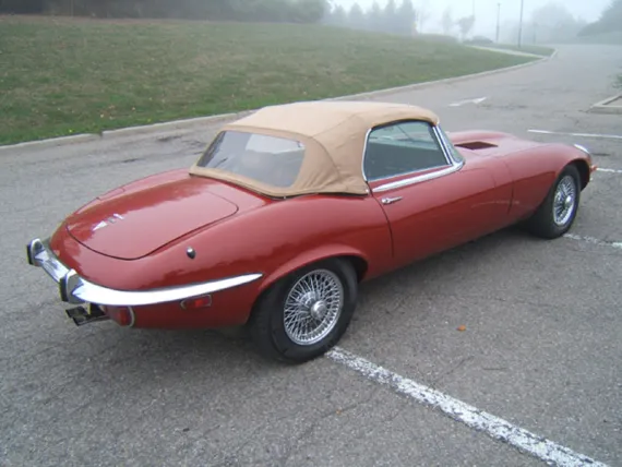 Vehicle Image 9 - 1974 Jaguar E Type Roadster Series III