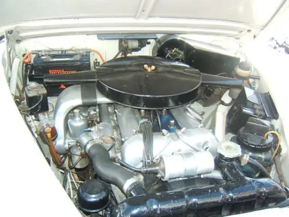 Vehicle Image 32 - 1962 Jaguar MKII