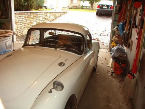 Vehicle Image 1 - 1962 MG 1600 MKII Coupe