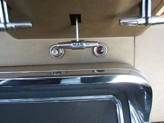 Vehicle Image 25 - 1964 Ford Thunderbird Hardtop