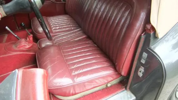 Vehicle Image 8 - 1952 Jaguar XK120 Roadster