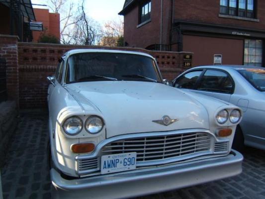 Vehicle Image 2 - 1982 Checker