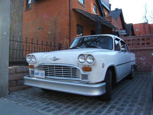 Vehicle Image 3 - 1982 Checker