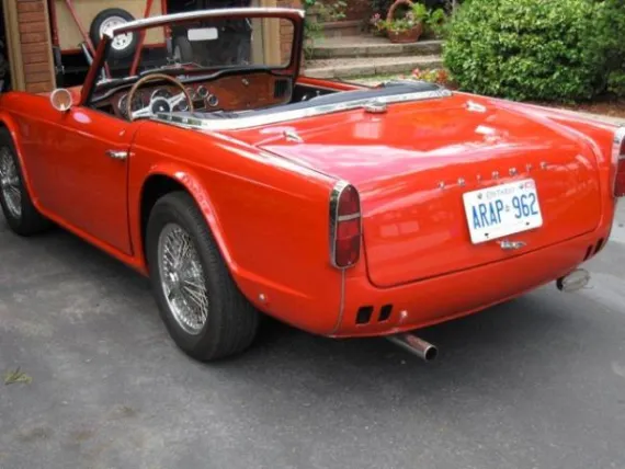Vehicle Image 8 - 1964 Triumph TR4