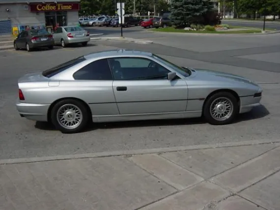 Vehicle Image 6 - 1991 BMW 850i