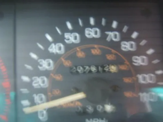 Vehicle Image 16 - 1988 Toyota 4Runner SR5 V6 EFI