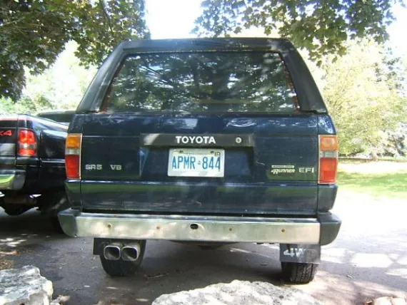 Vehicle Image 22 - 1988 Toyota 4Runner SR5 V6 EFI