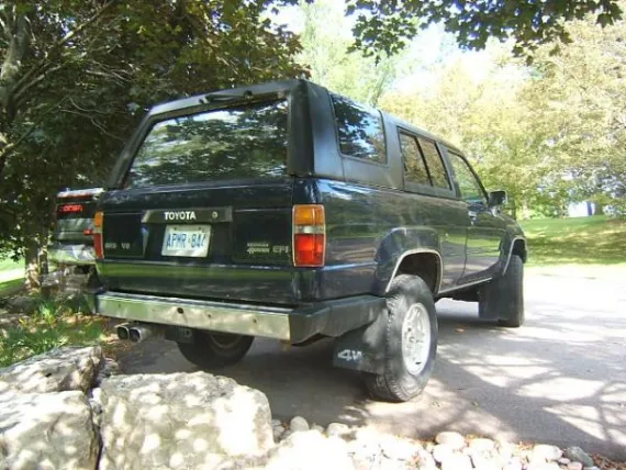 Vehicle Image 24 - 1988 Toyota 4Runner SR5 V6 EFI