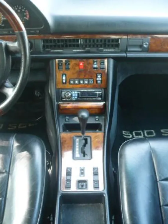 Vehicle Image 1 - 1985 Mercedes-Benz 500 SEC