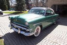 1954 Ford Crestline