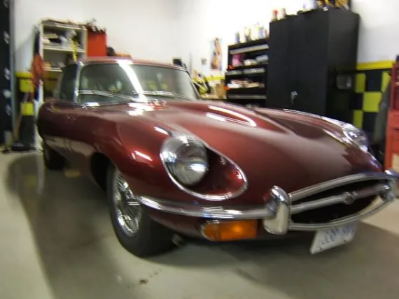 Vehicle Image 9 - 1972 Jaguar XKE 2 + 2