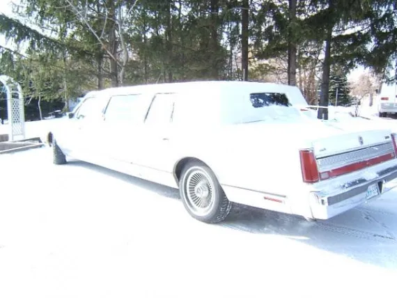 Vehicle Image 5 - 1989 Lincoln Stretch Limousine