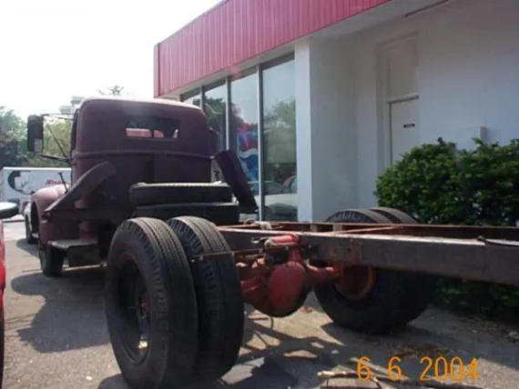 Vehicle Image 4 - 1943 Ford 3 Ton Fire Truck