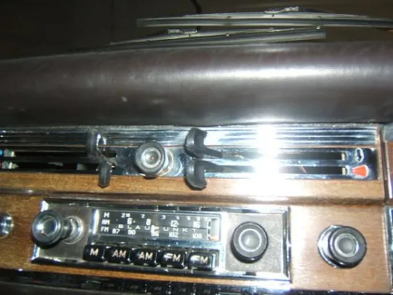 Vehicle Image 12 - 1965 Mercedes-Benz 220 4 Speed