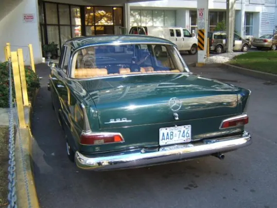 Vehicle Image 60 - 1965 Mercedes-Benz 220 4 Speed