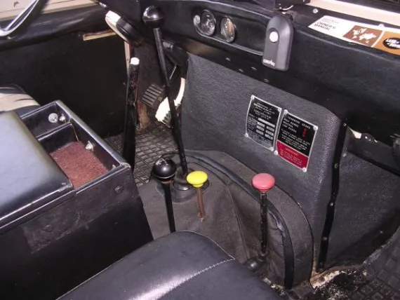 Vehicle Image 4 - 1976 Land Rover Series III 109 Convertible