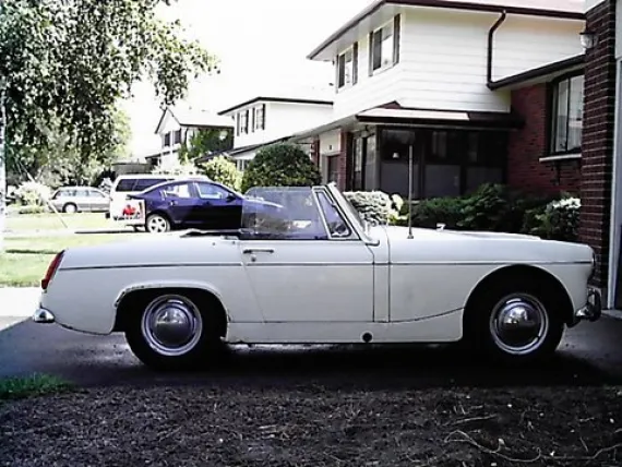 Vehicle Image 9 - 1965 MG Midget
