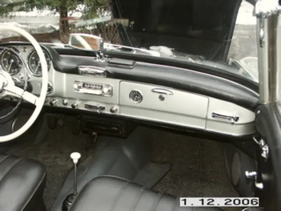 Vehicle Image 15 - 1960 Mercedes-Benz 190SL