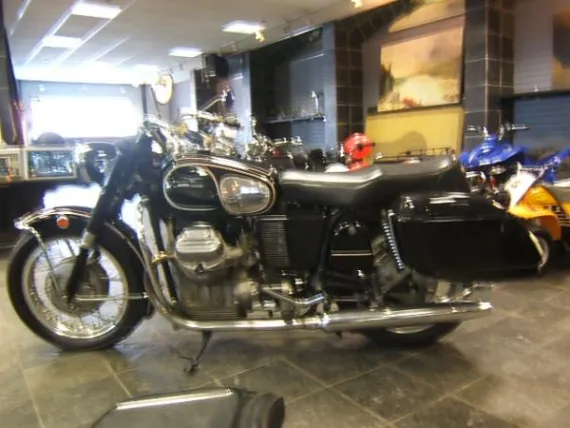 Vehicle Image 8 - 1970 MOTO Guzzi