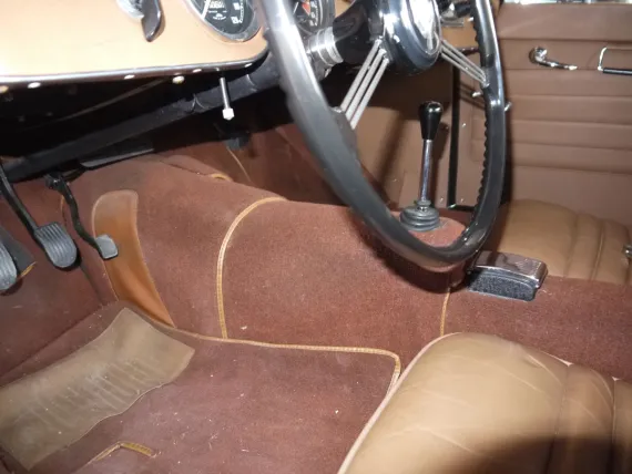 Vehicle Image 17 - 1960 MGA Coupe