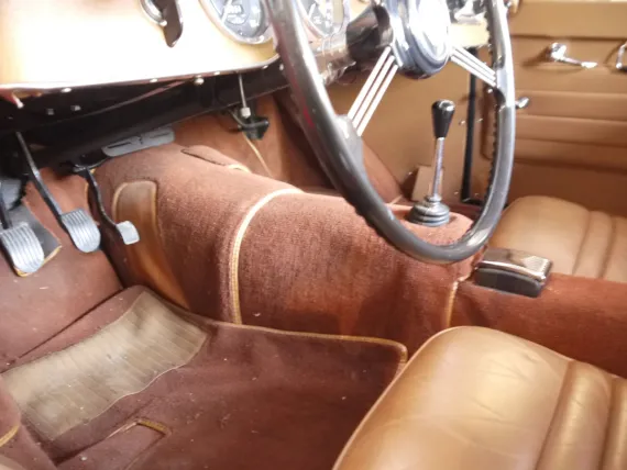 Vehicle Image 18 - 1960 MGA Coupe