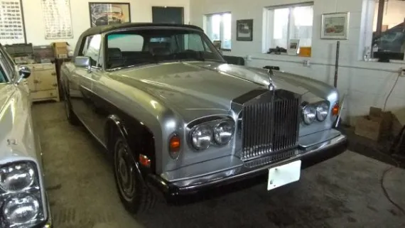 Vehicle Image 19 - 1989 Rolls Royce Corniche II
