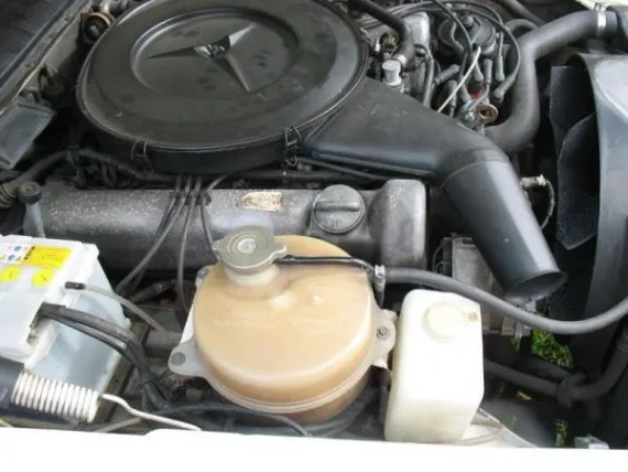 Vehicle Image 1 - 1973 Mercedes-Benz 350SL