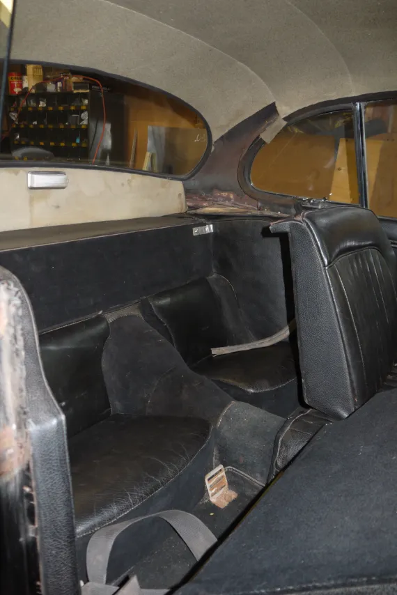 Vehicle Image 12 - 1958 Jaguar XK150 FHC