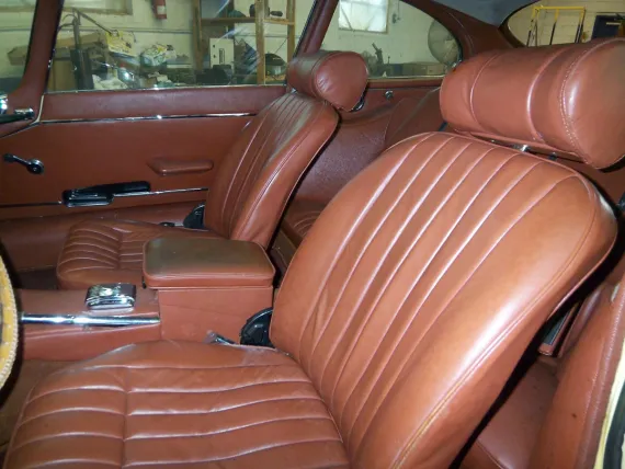 Vehicle Image 14 - 1968 Jaguar E Type 2+2