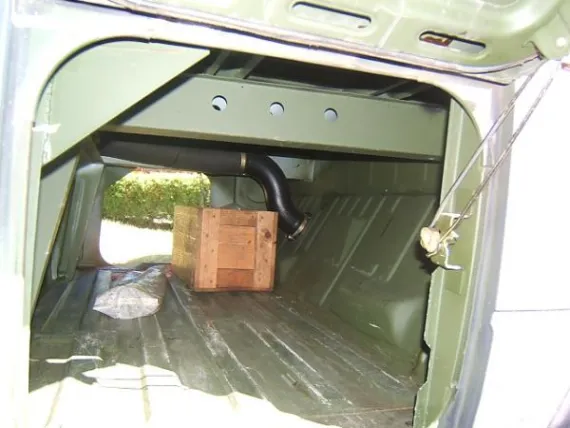 Vehicle Image 3 - 1991 Volkswagen Diesel Army Transporter