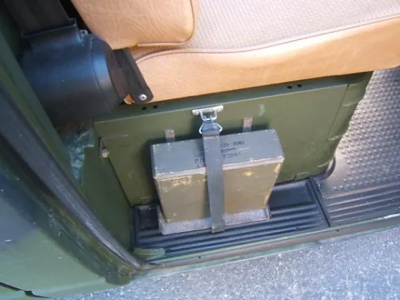 Vehicle Image 11 - 1991 Volkswagen Diesel Army Transporter