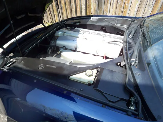 Vehicle Image 12 - 1997 Aston Martin DB7 Volante
