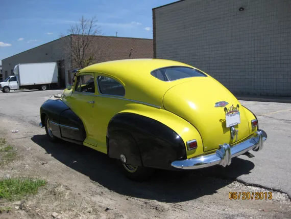 Vehicle Image 2 - 1947 Oldsmobile Torpedo Back