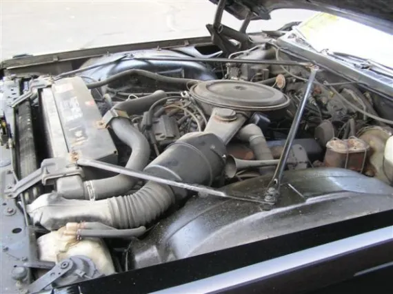 Vehicle Image 3 - 1975 Cadillac Sedan De Ville