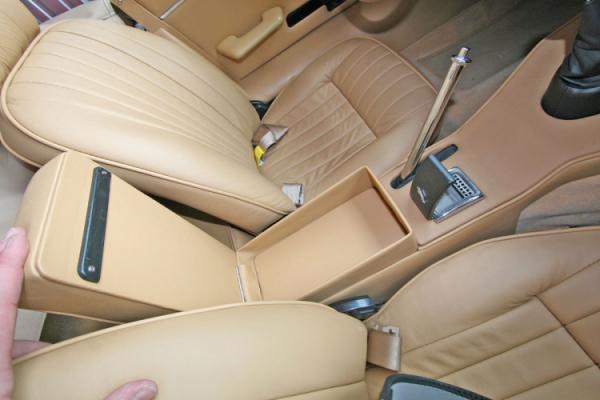 Vehicle Image 3 - 1969 Jaguar E Type Roadster