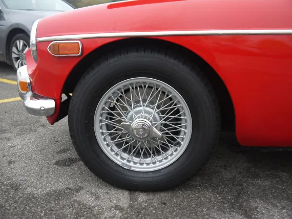 Vehicle Image 12 - 1974 MGB GT Coupe with Overdrive