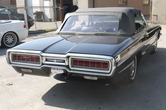 Vehicle Image 18 - 1965 Ford Thunderbird Convertible