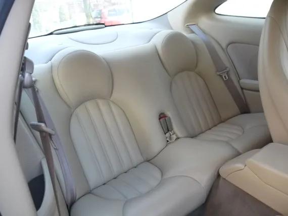 Vehicle Image 8 - 1999 Jaguar XK8 Coupe