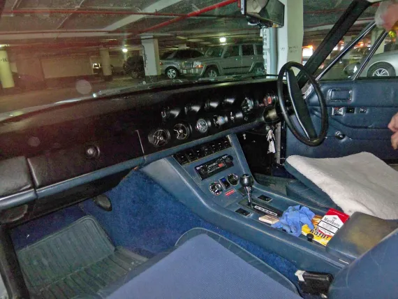 Vehicle Image 40 - 1974 Jensen Interceptor MkIII