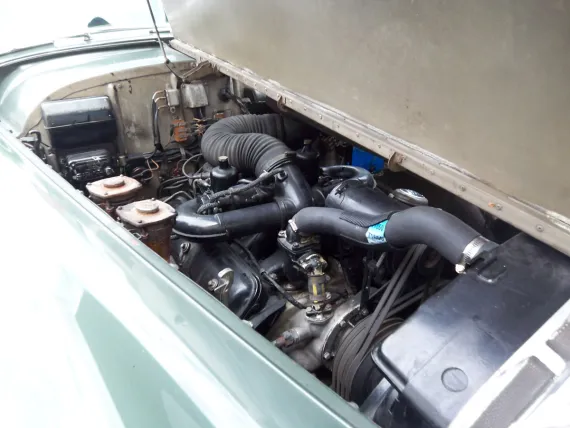 Vehicle Image 4 - 1960 Bentley S2 RHD