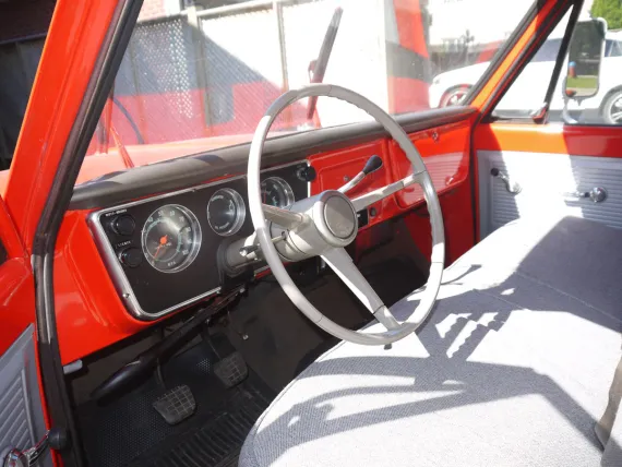 Vehicle Image 26 - 1968 Chevrolet C10