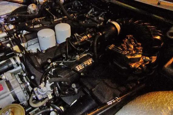 Vehicle Image 4 - 1984 Ferrari 400i