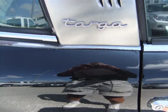 Vehicle Image 20 - 1975 Porsche 911S Targa