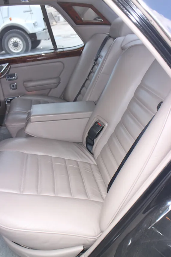 Vehicle Image 10 - 1991 Bentley Turbo R