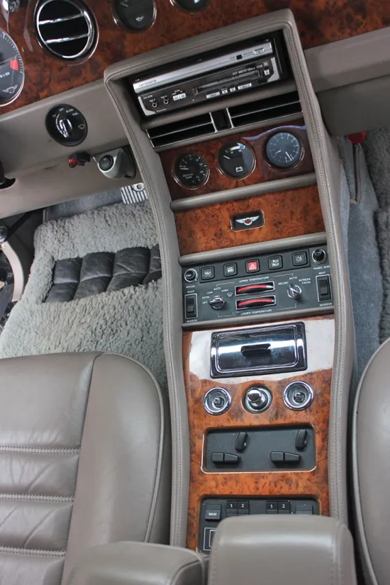 Vehicle Image 14 - 1991 Bentley Turbo R