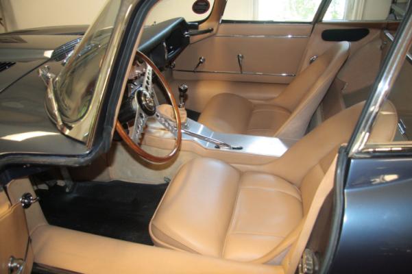 Vehicle Image 22 - 1961 Jaguar E-Type FHC